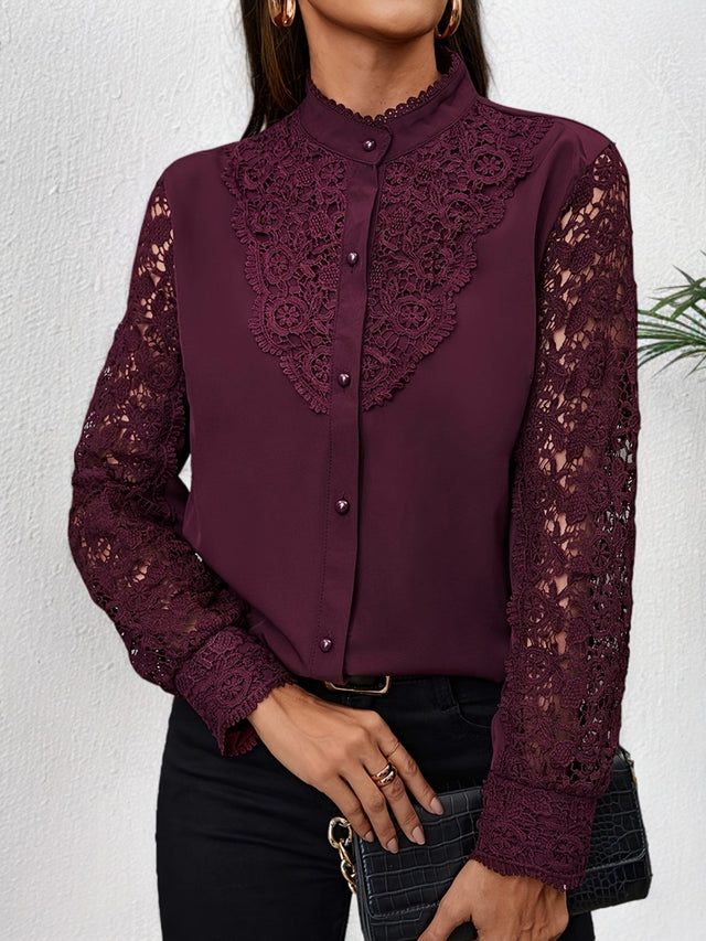 Berit | Blonde-bryst Bluse i Bordeaux, forfra
