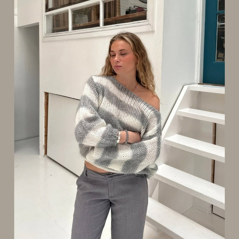 Strik Trøjer Dame Stribet Oversized, Rund Hals i Grå, produktbillede