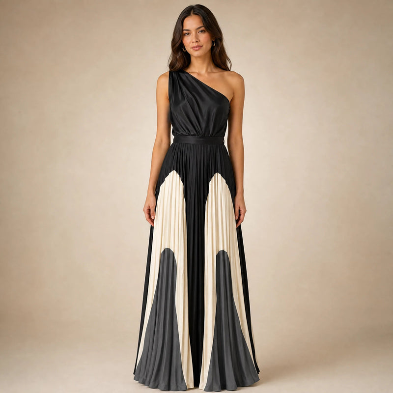 Evelyn | One-Shoulder Maxikjole i Grå, studie forfra