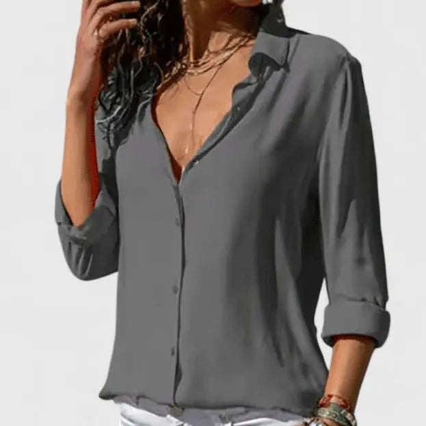 Filippa | Chiffonbluse med krave i Grå, forfra