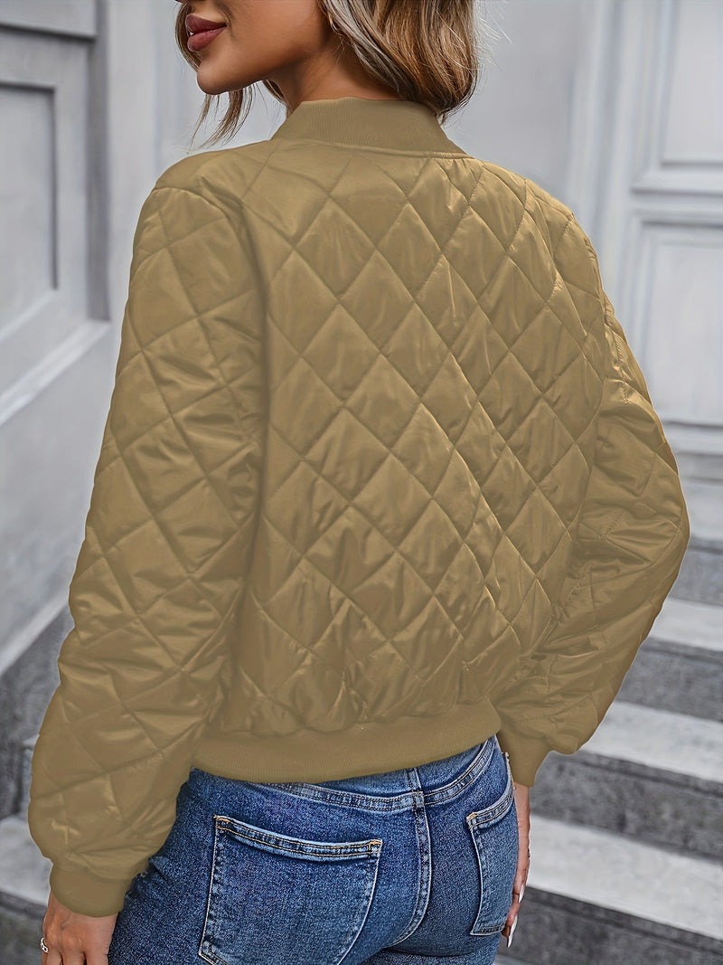 Ida | Quiltet Bomberjakke i Khaki, styling