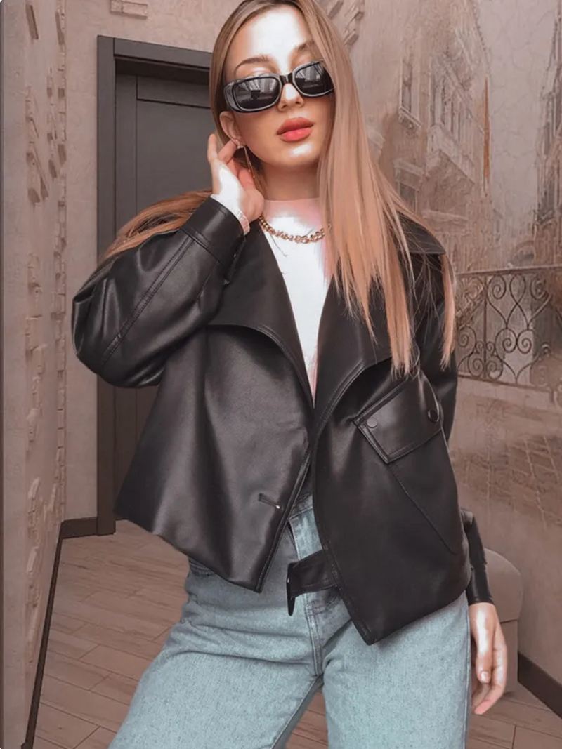Ida | Bikerjakke i Veganlæder i Sort, styling
