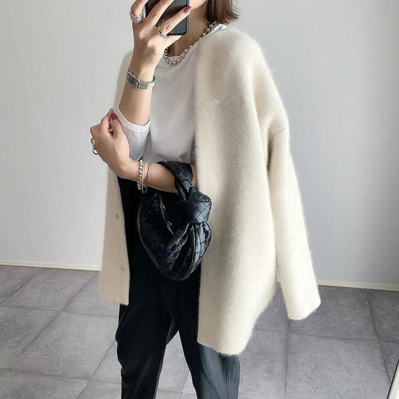 Julia | Blød Knappet Cardigan, nærbillede