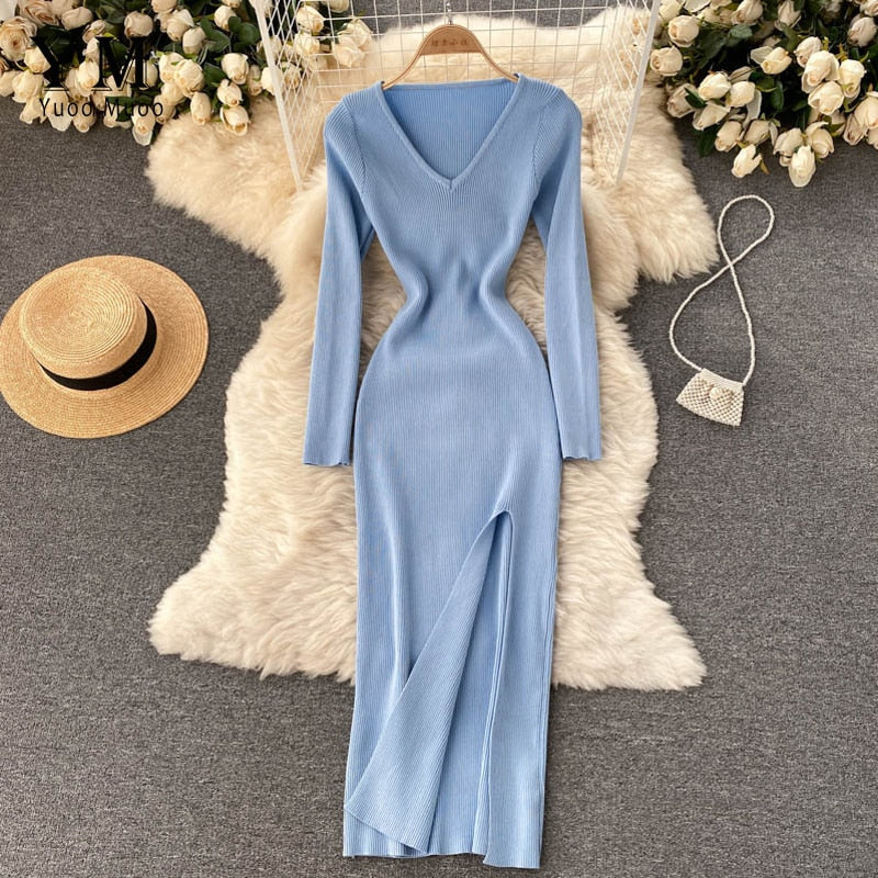 Nora | Ribstrikket bodycon-maxikjole i Lyseblå, forfra