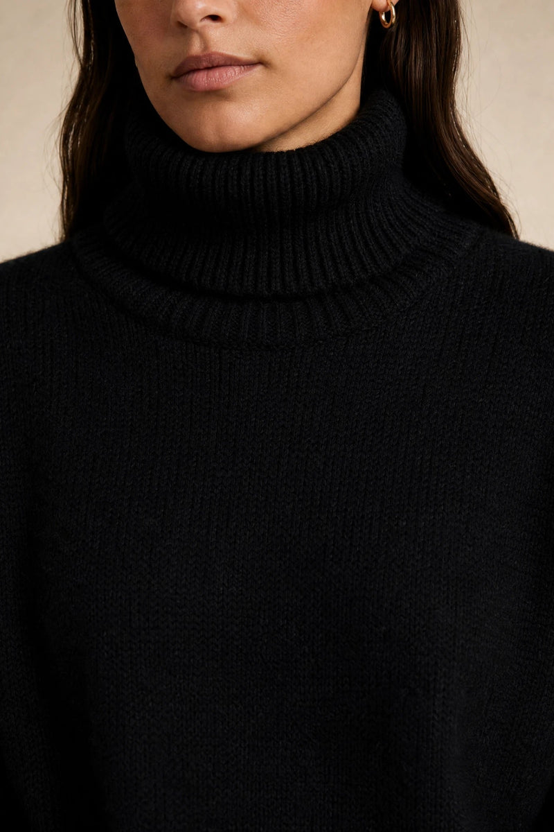 Nova | Cashmere-Feel Turtleneck Sweater in Black, fabric close-up