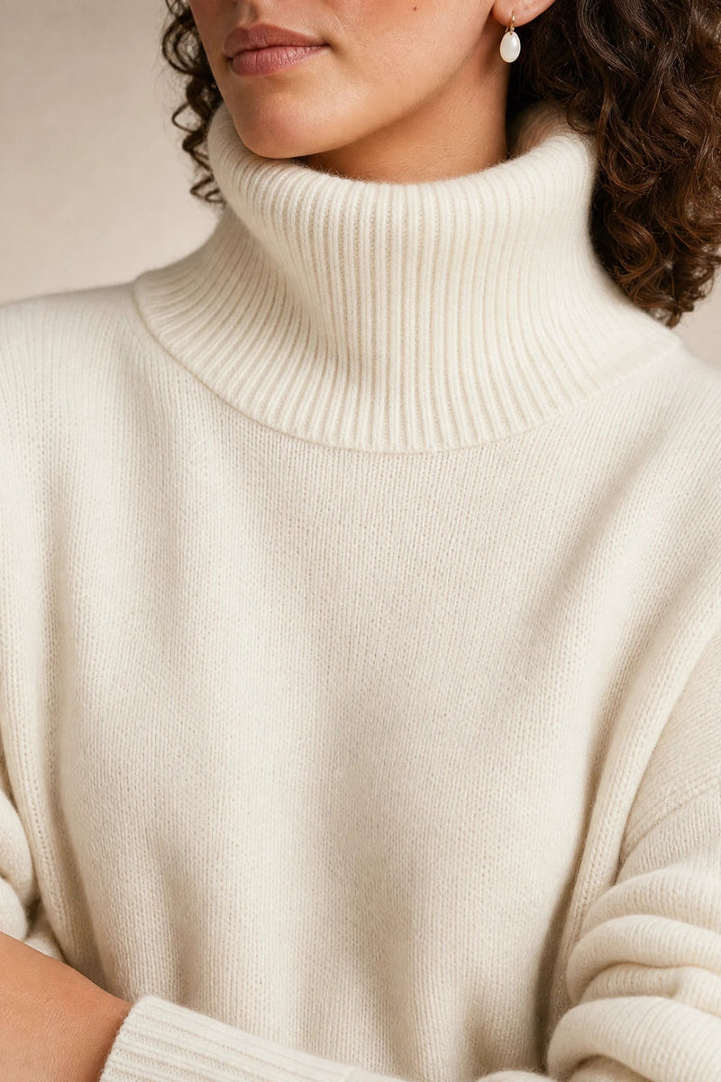 Nova | Cashmere-Feel Turtleneck Sweater in White, fabric close-up