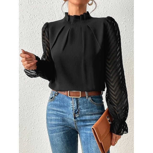Ophelia | Bluse med høj hals i Sort, forfra