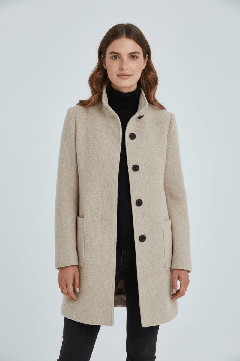 Patricia | Uld-look Bouclé Frakke i Beige, forfra