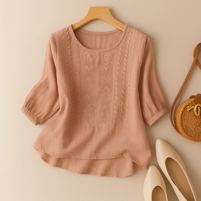 Sine | Broderet bluse i Sart Rosa, forfra