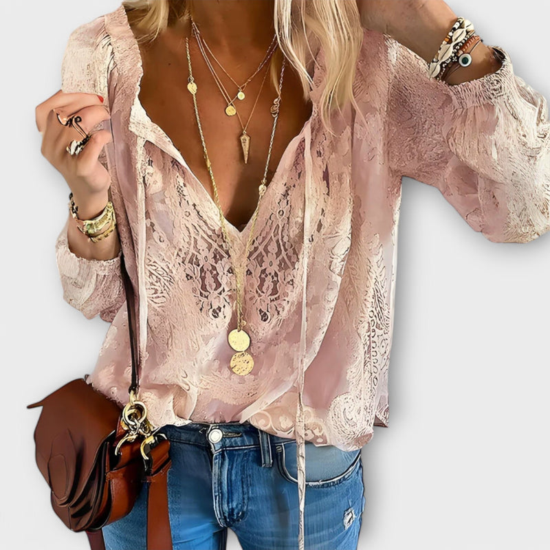 Sofia | Boho-bluse med blondekant i Lys Rosa, nærbillede