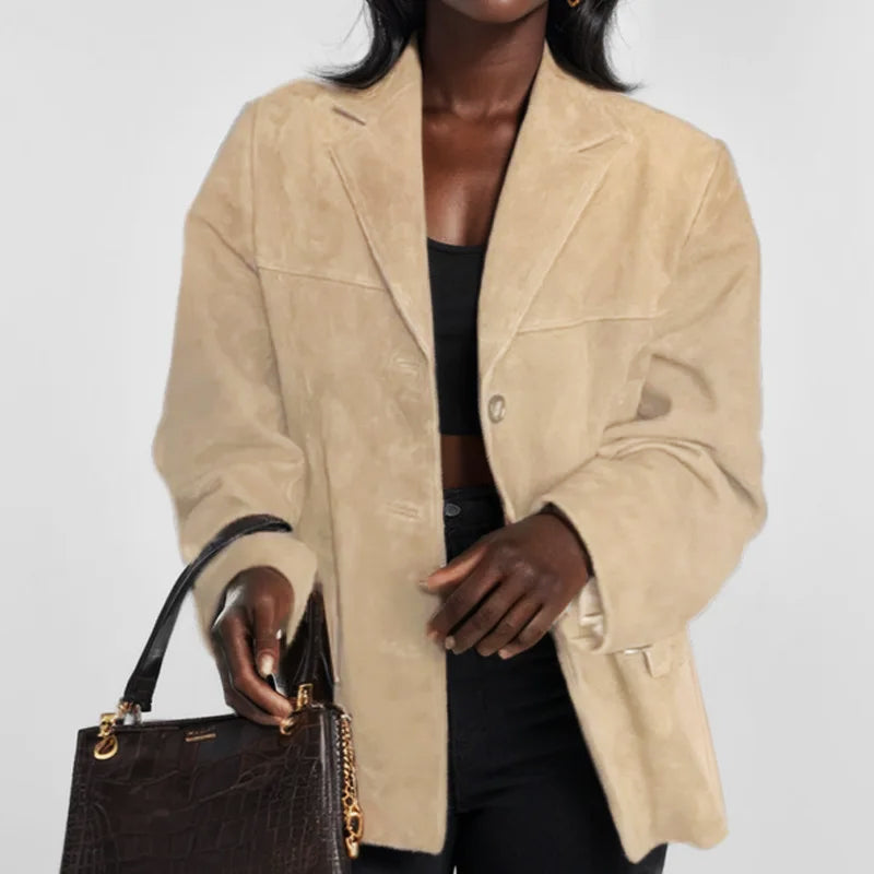 Solveig | Blazer i Ruskind-look i Beige, forfra
