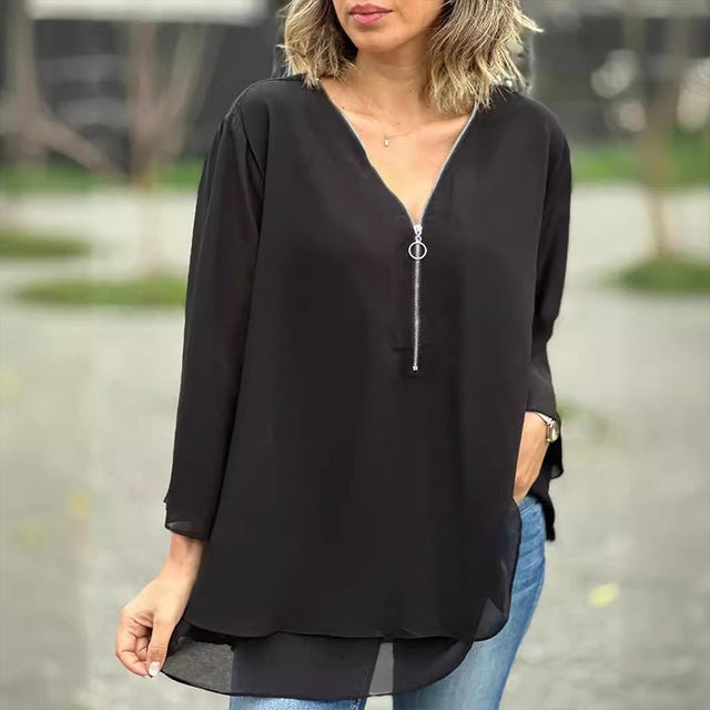 Susie | Bluse i chiffon med lynlås i Sort, forfra
