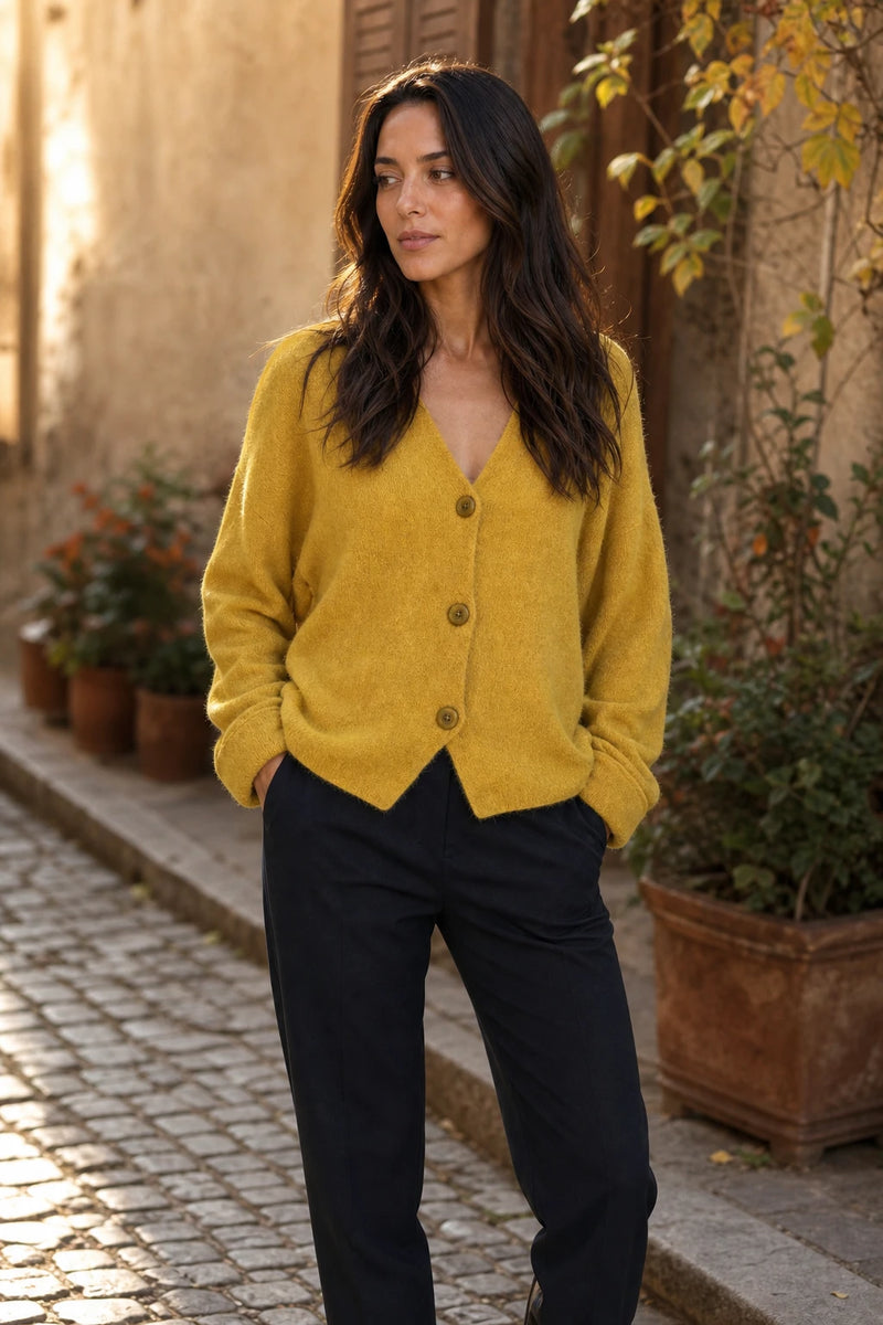 SOFAINE-V7-LIFE-Ramona | Button-Front Cardigan in Yellow, street-style view